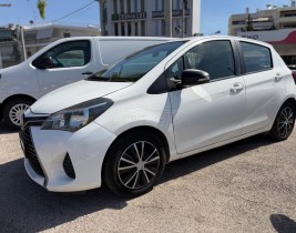 Toyota Yaris 2015