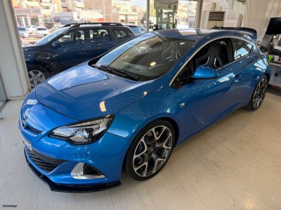 Opel Astra 2013 OPC 450HP