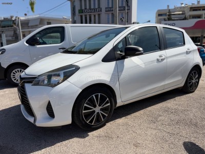 Toyota Yaris 2015